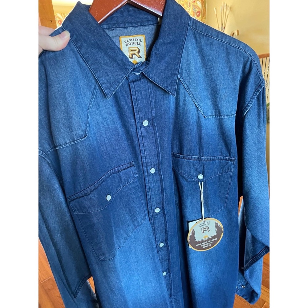 New men’s longsleeve denim shirt